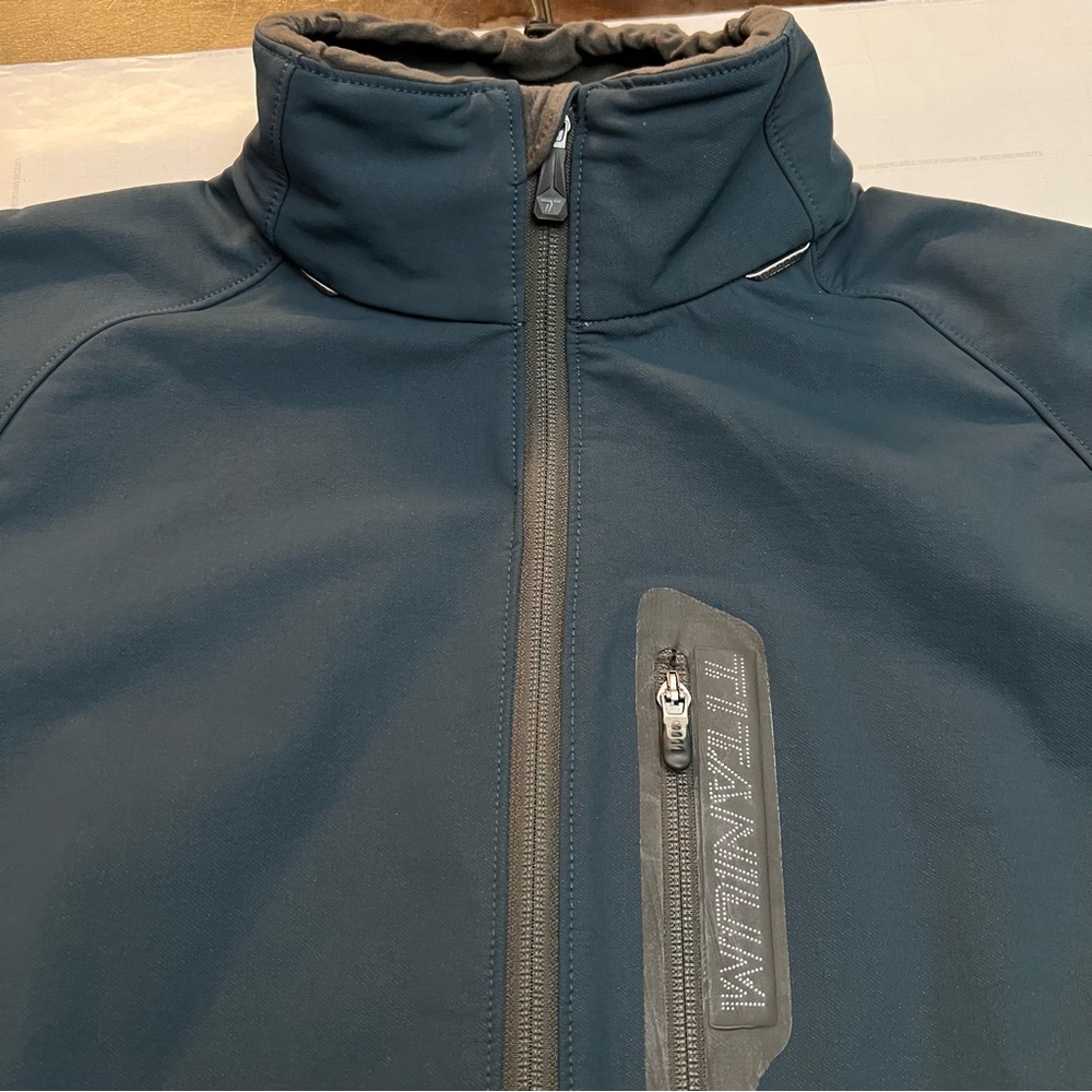 Columbia Titanium‎ Tech Men’s XL Interchange Ascender Jacket Navy Blue Softshell - Picture 7 of 13